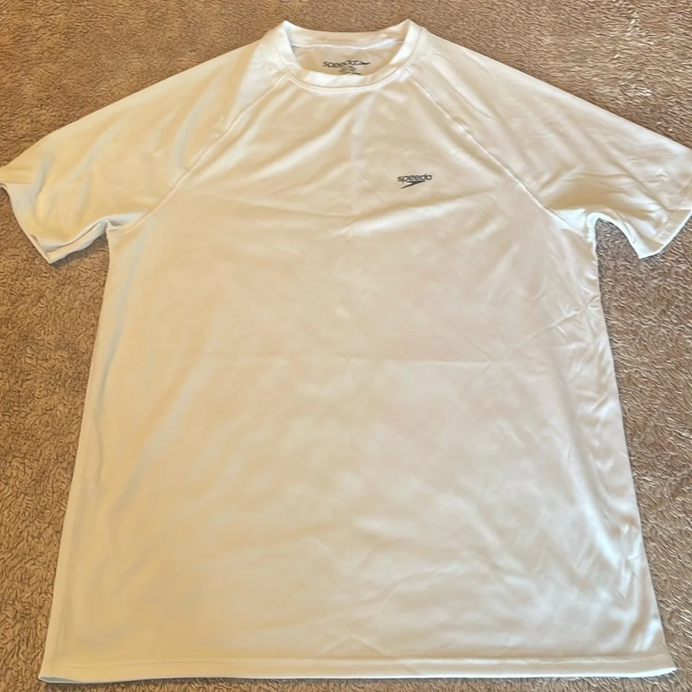 SPEEDO Men’s Dri Fit UPF Swim Shirt - size Small - Picture 3 of 14